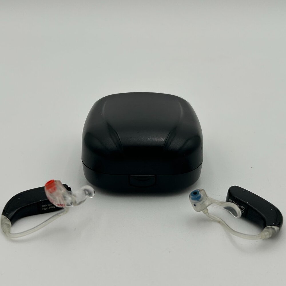 Oticon Open Play 2 PP Battery-Powered Hearing Aids w/case